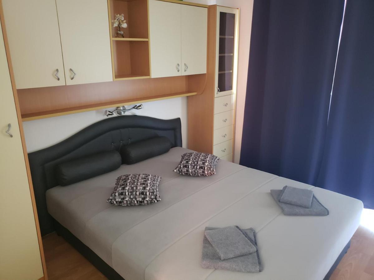 Risika Apartmani Kültér fotó